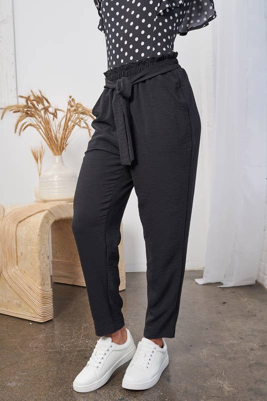 P77134 High Waisted Solid Woven Pant