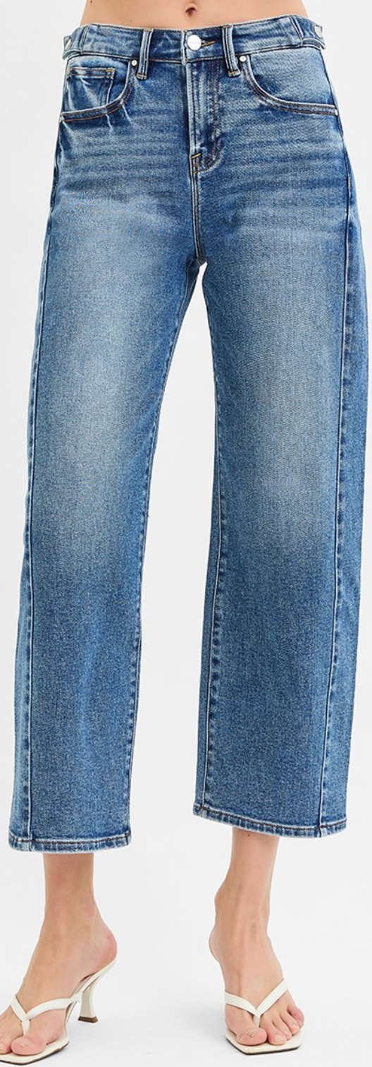 HIGH RISE CROP LENGTH BARREL JEANS