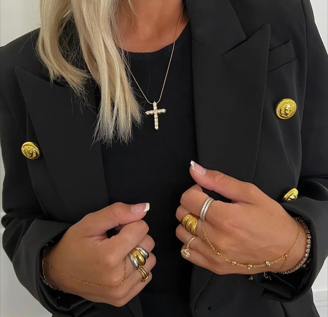 Water Resistant + Lifetime Warranty