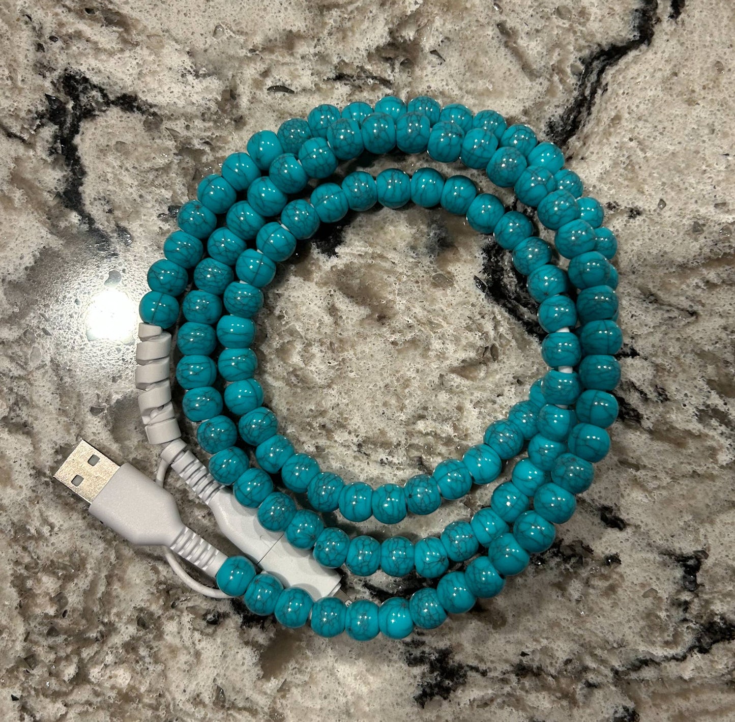 Beaded Phone Charger w/Lightning & USB-C Cable