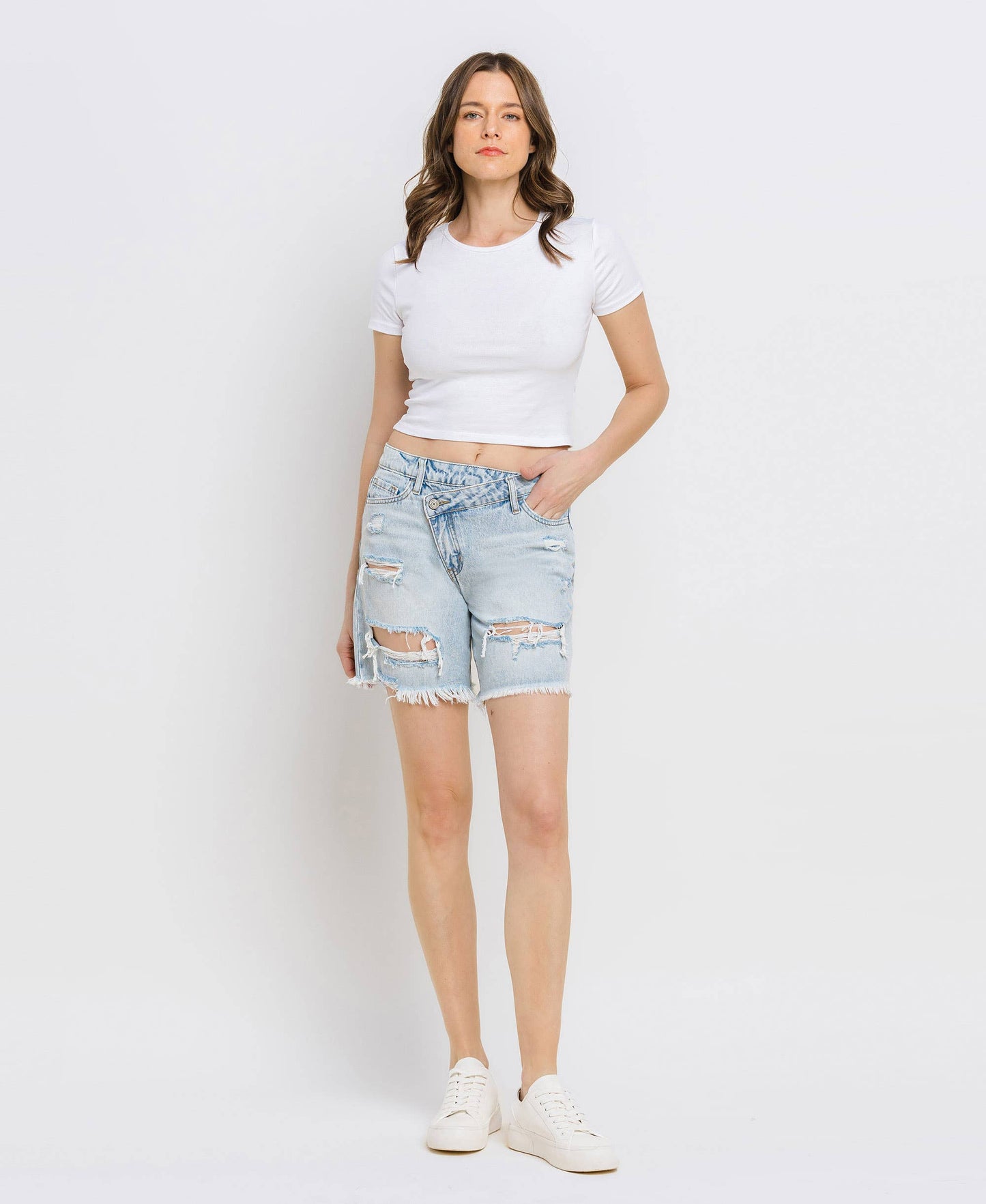SUPER HIGH RISE CRISS CROSS BOYFRIEND SHORTS
