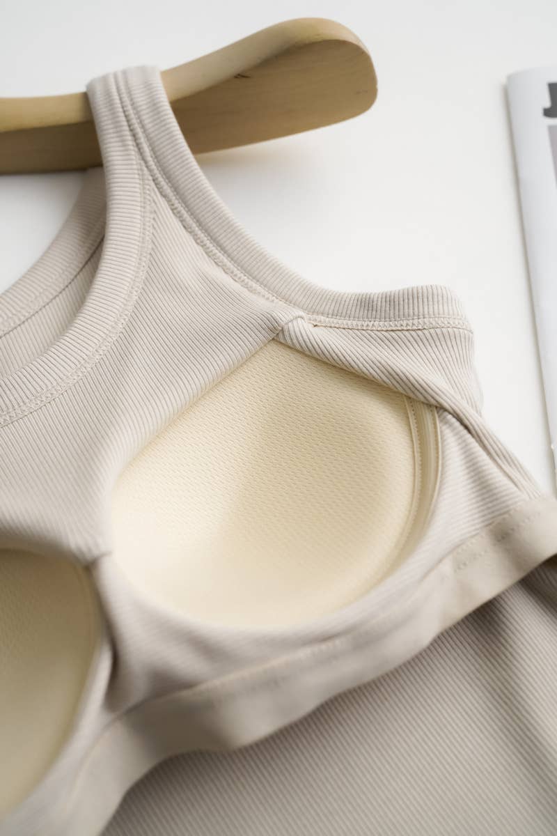 Essential Basic Rib Soft tank top w built in bra