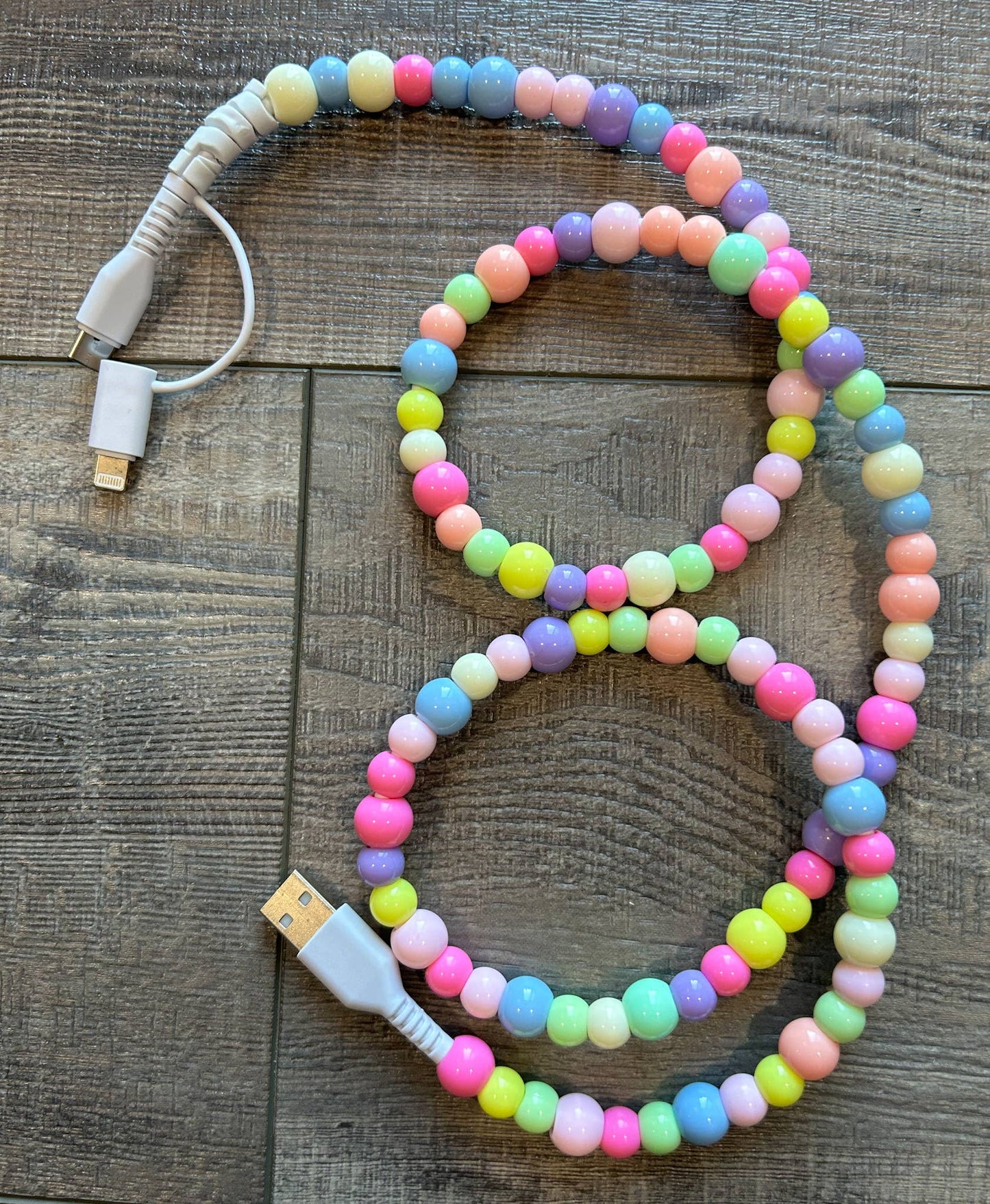 Beaded Phone Charger w/Lightning & USB-C Cable