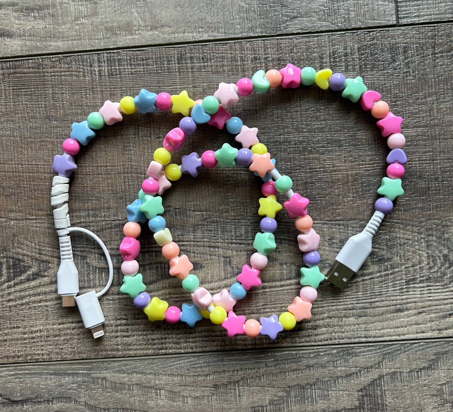 Stars Beaded Phone Charger w/Lightning & USB-C Cable