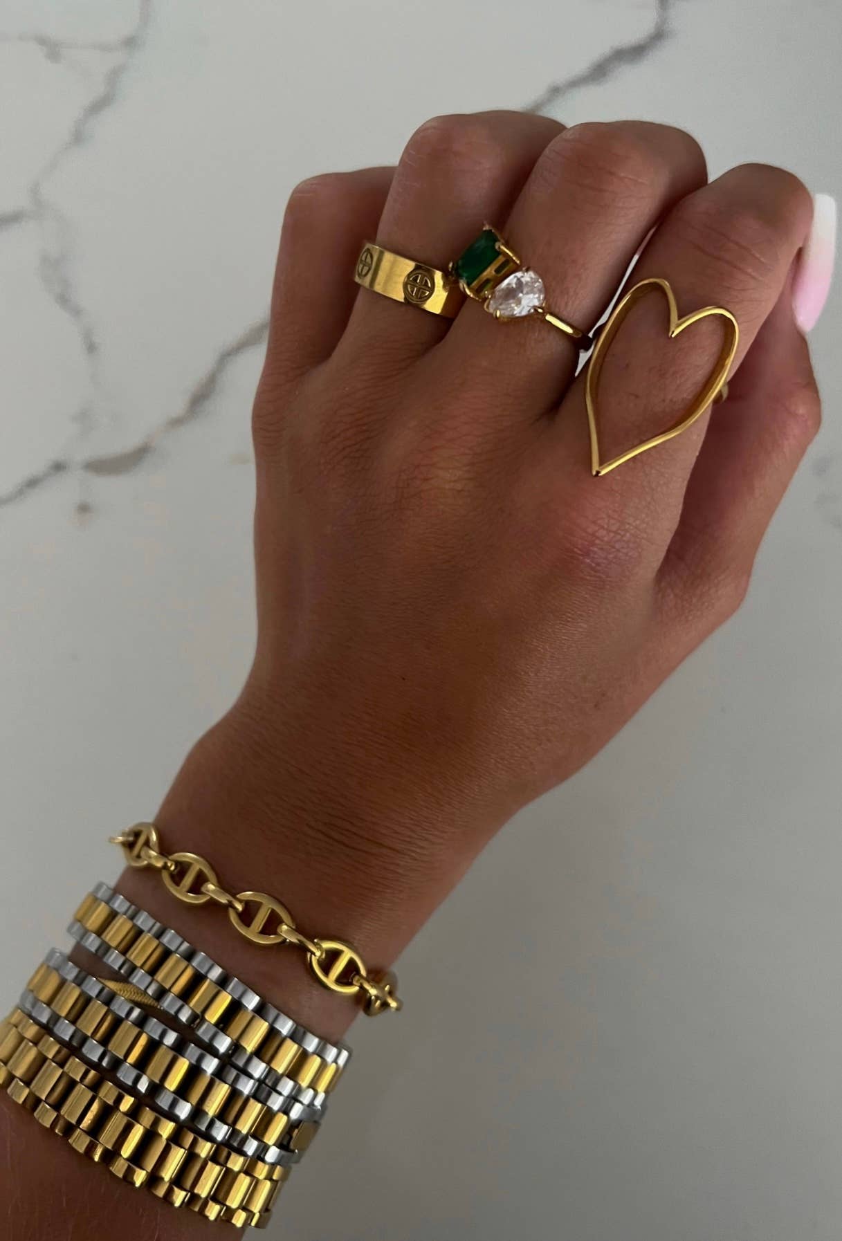GOLD HEART RING