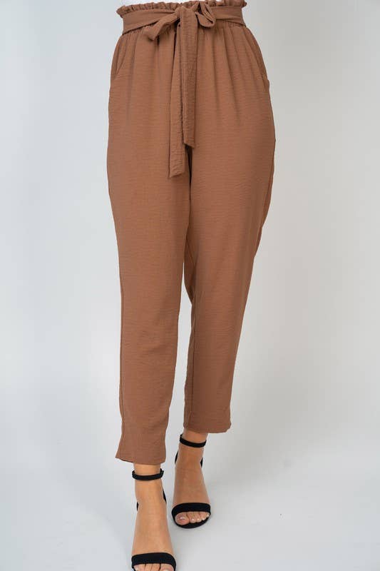 P77134 High Waisted Solid Woven Pant