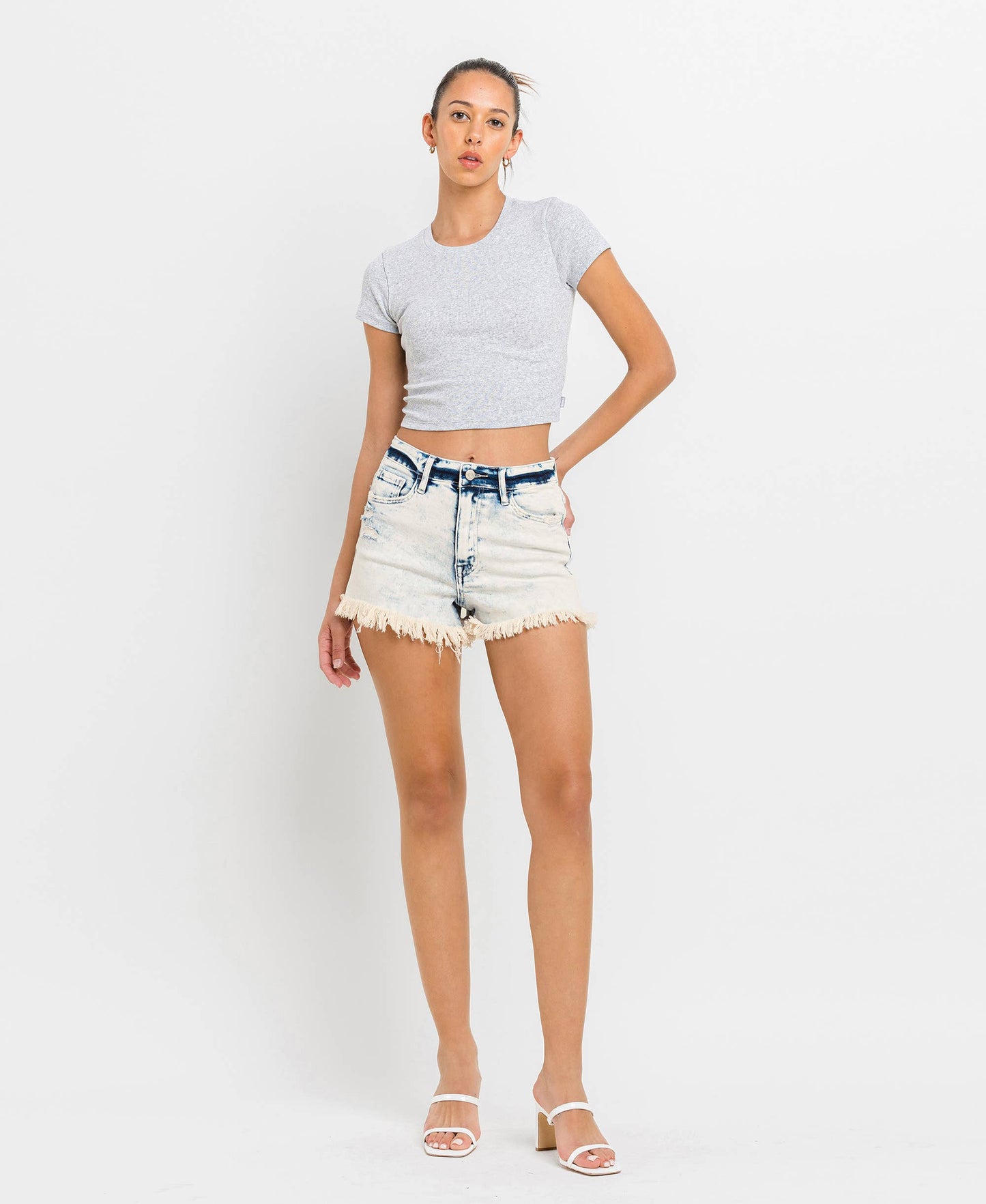 SUPER HIGH RISE STRETCH MOM SHORTS