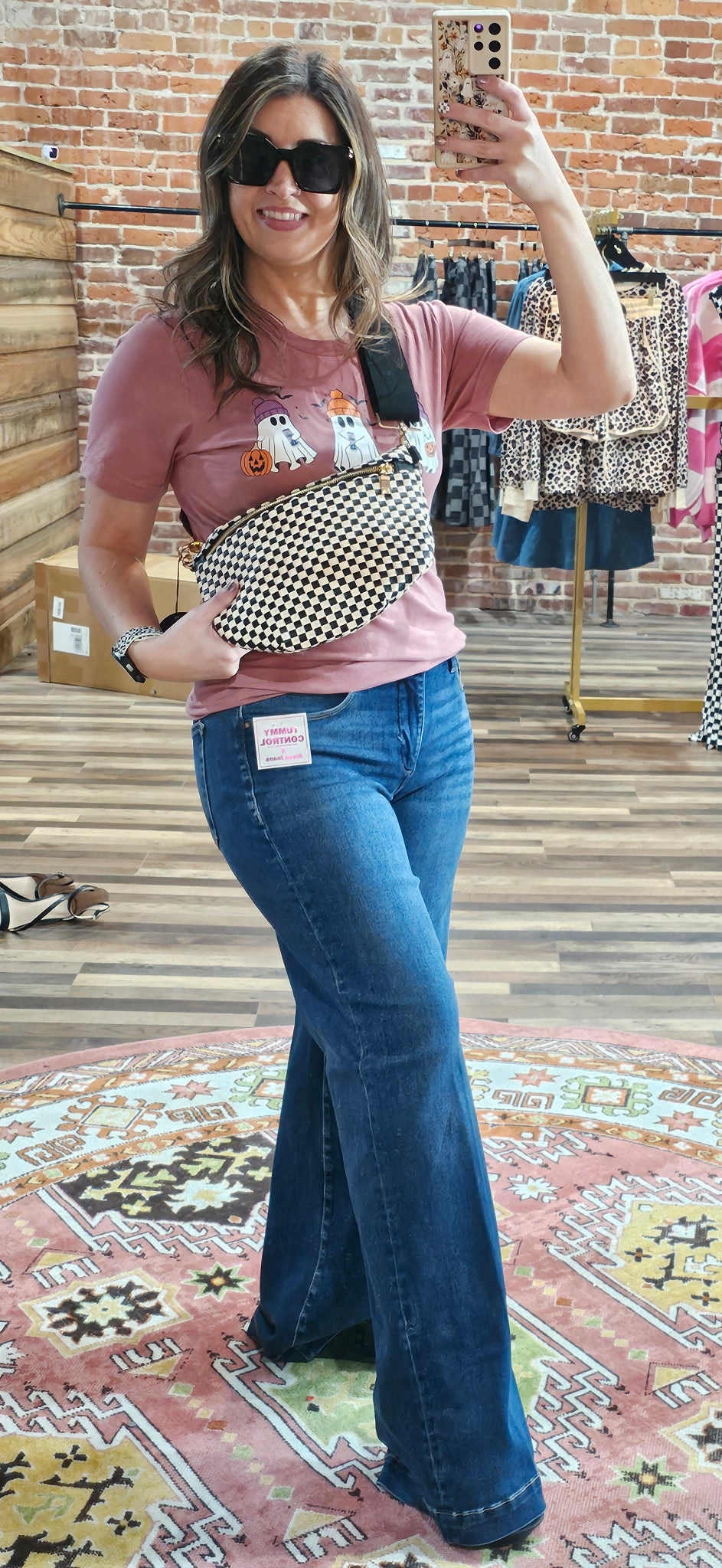 TUMMY CONTROL MID RISE WIDE LEG PRESS LINE DETAIL