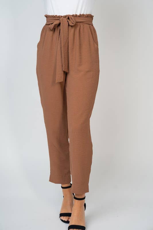 P77134 High Waisted Solid Woven Pant