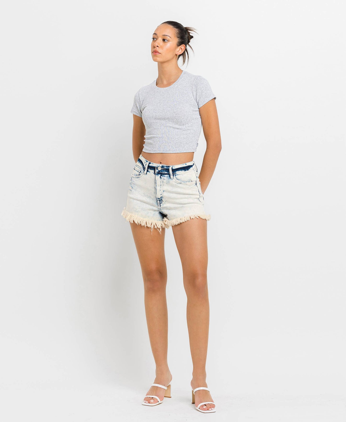 SUPER HIGH RISE STRETCH MOM SHORTS