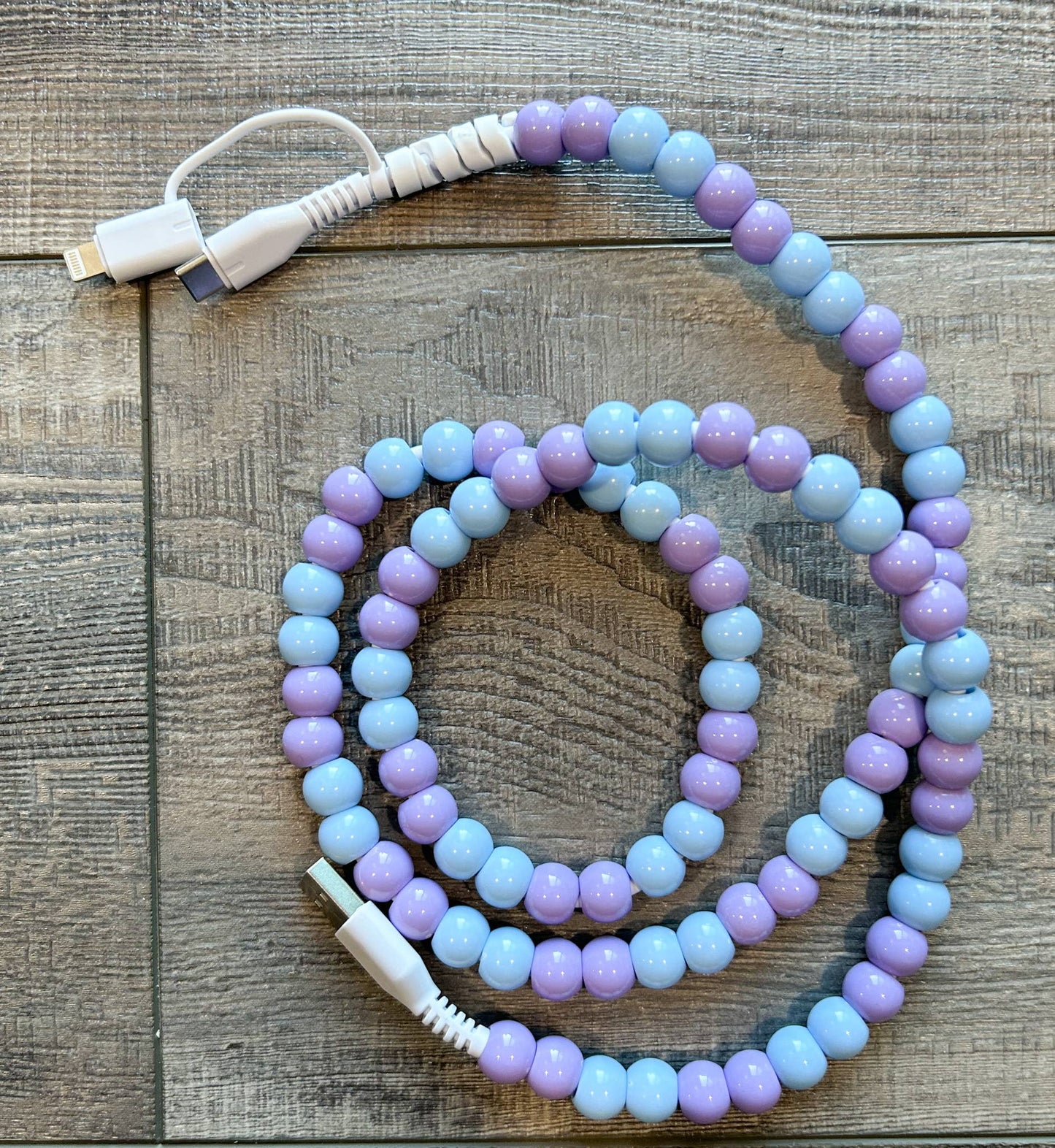 Beaded Phone Charger w/Lightning & USB-C Cable