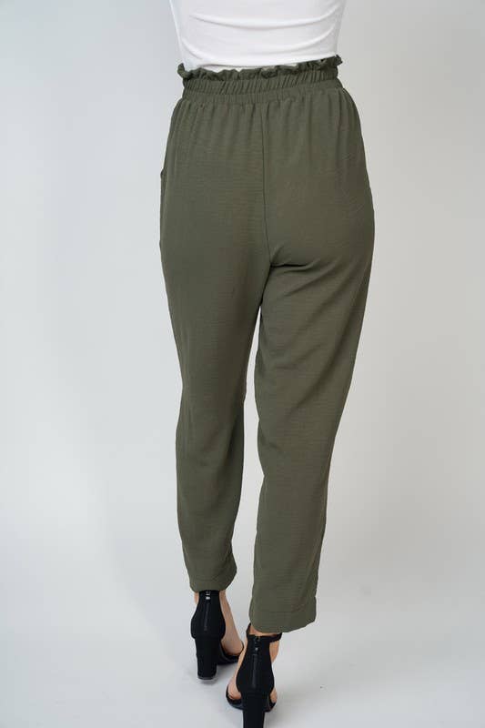 P77134 High Waisted Solid Woven Pant