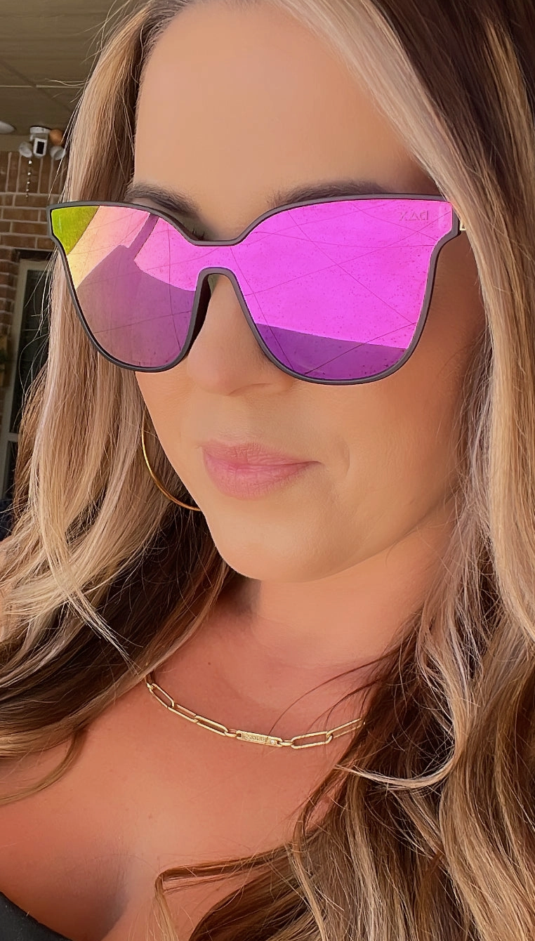 Capri in Hot Pink Sunglasses