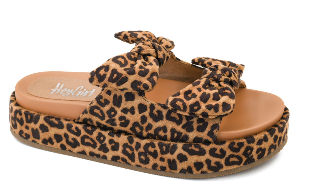 Lil Bit Knotty Leopard