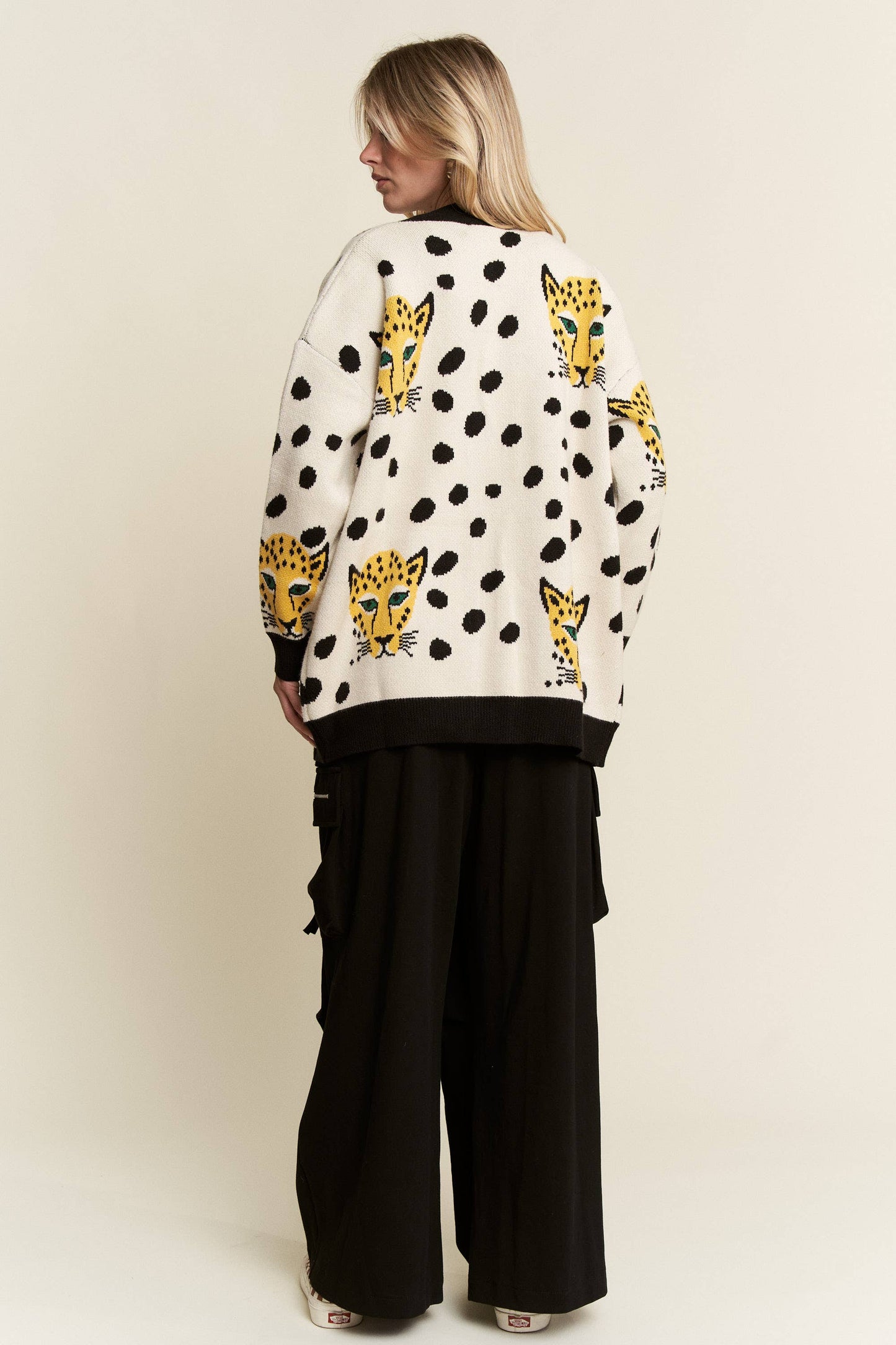 PLUS SIZE CHEETAHLICIOUS CARDIGAN
