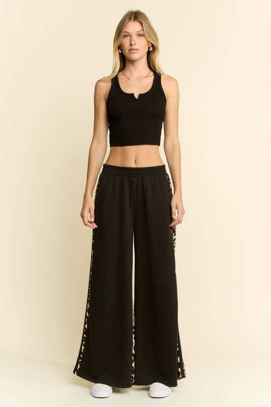 PLUS SIZE BUSINESS IN THE FRONT PARTY IN THE BACK PANTS