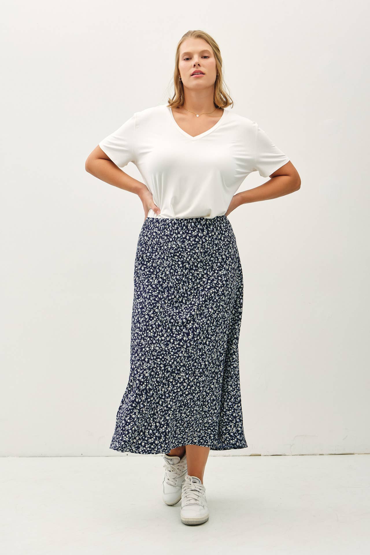 PLUS FLORAL PRINT MIDI SKIRT W/ ELASTIC WAISTBAND