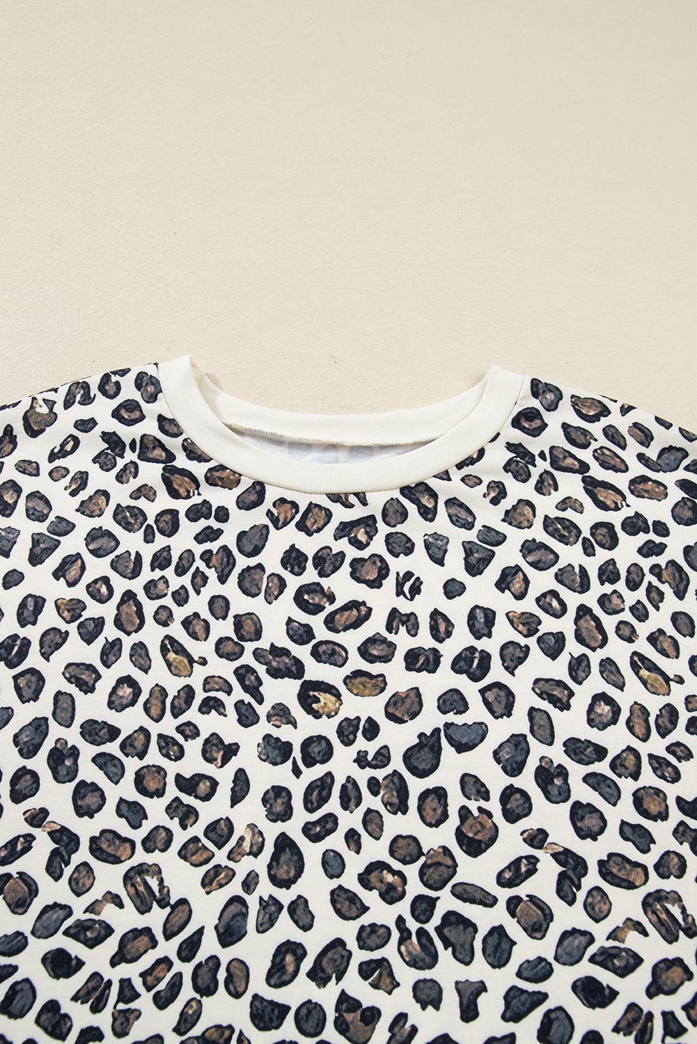 Plus Size Leopard Pullover and Shorts 2pcs Outfit