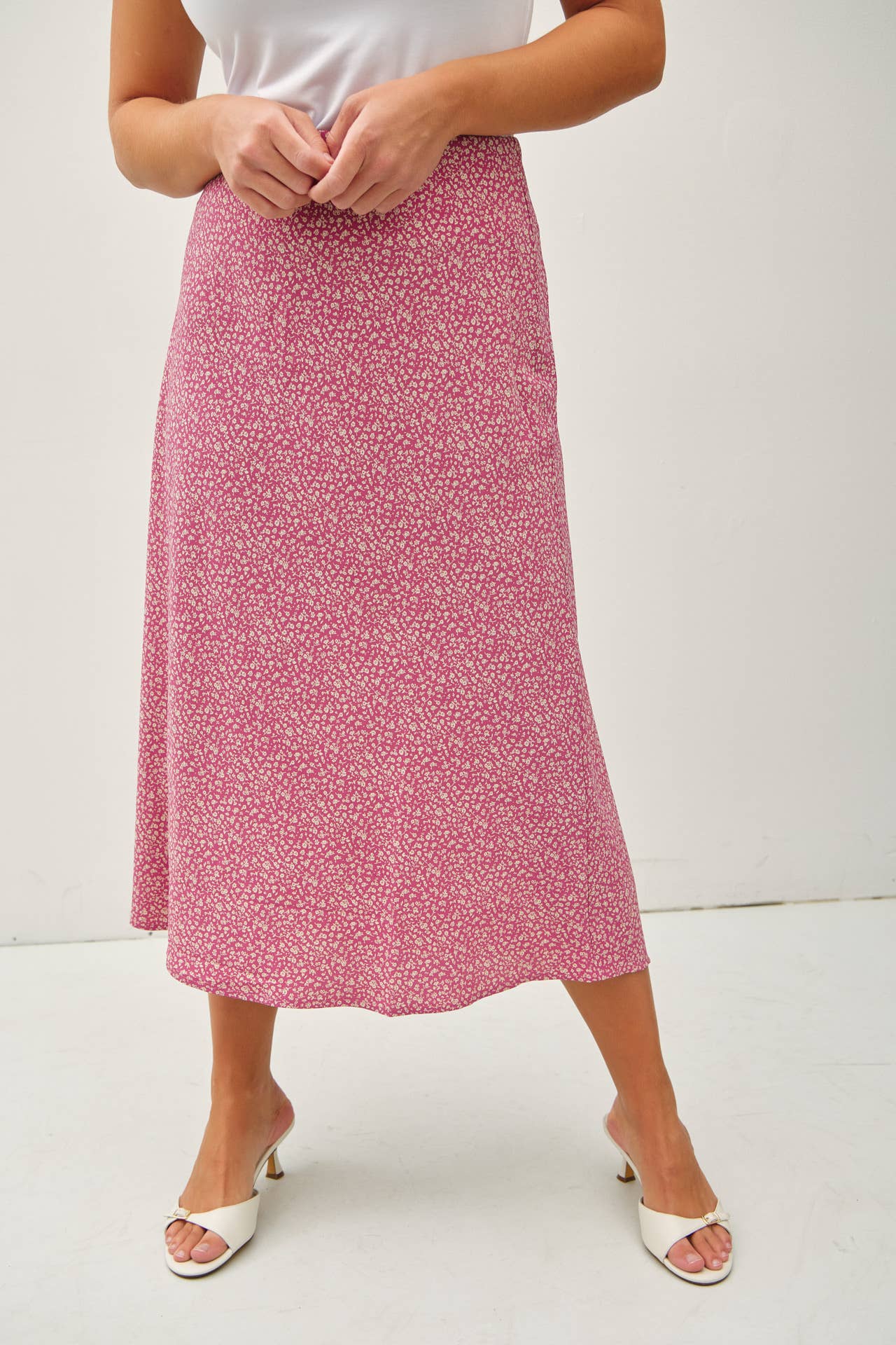 PLUS FLORAL PRINT MIDI SKIRT W/ ELASTIC WAISTBAND