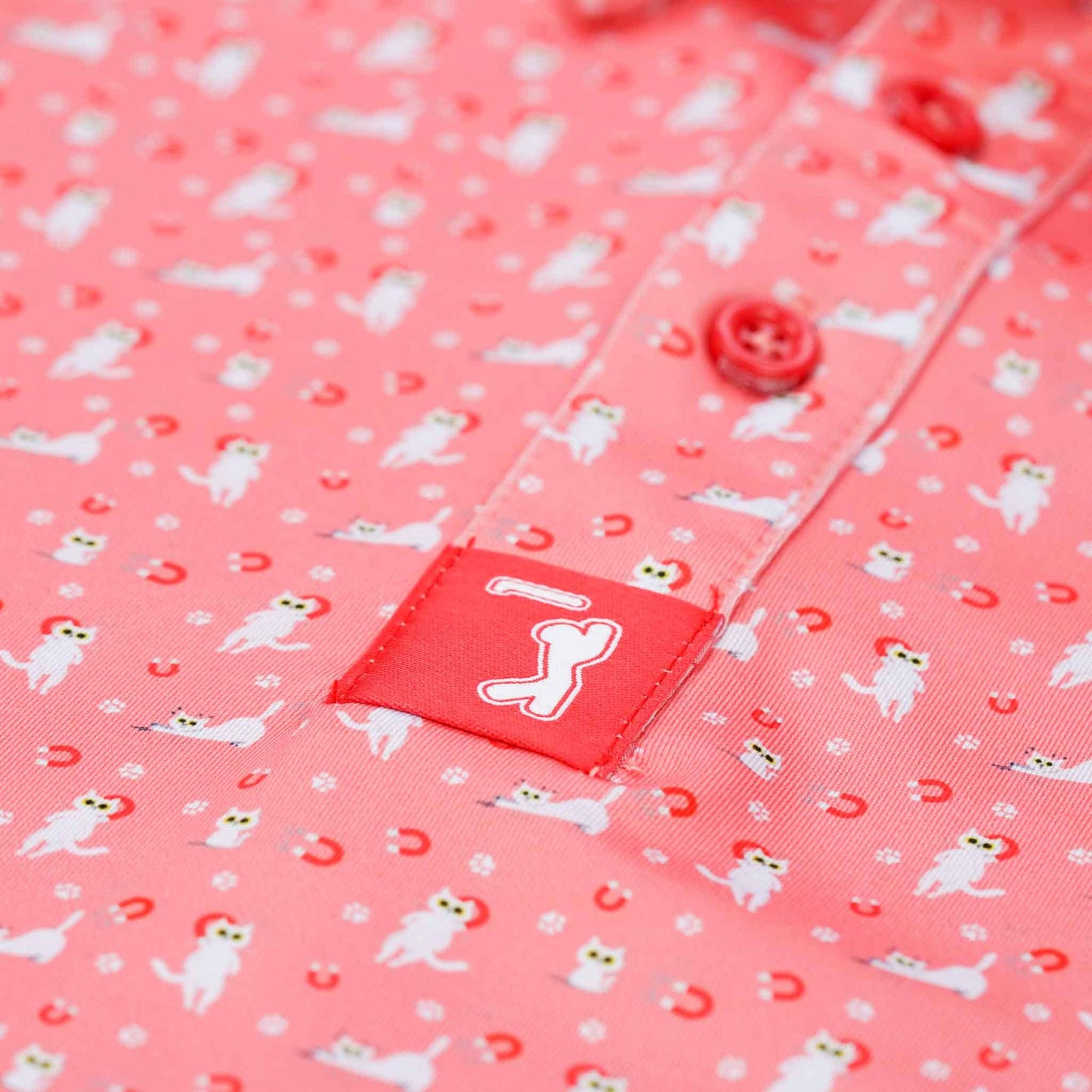 Kitty Magnet Polo