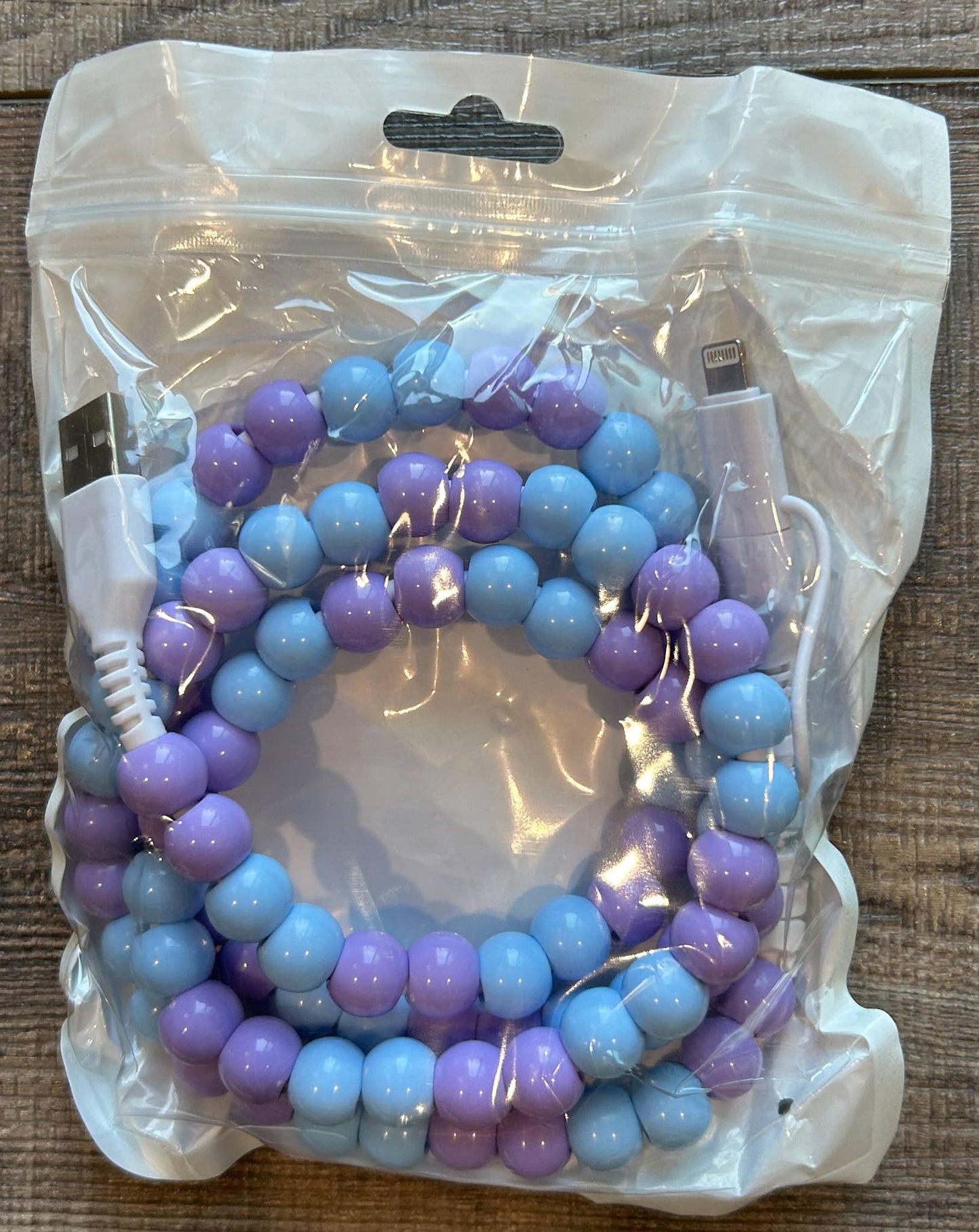 Beaded Phone Charger w/Lightning & USB-C Cable