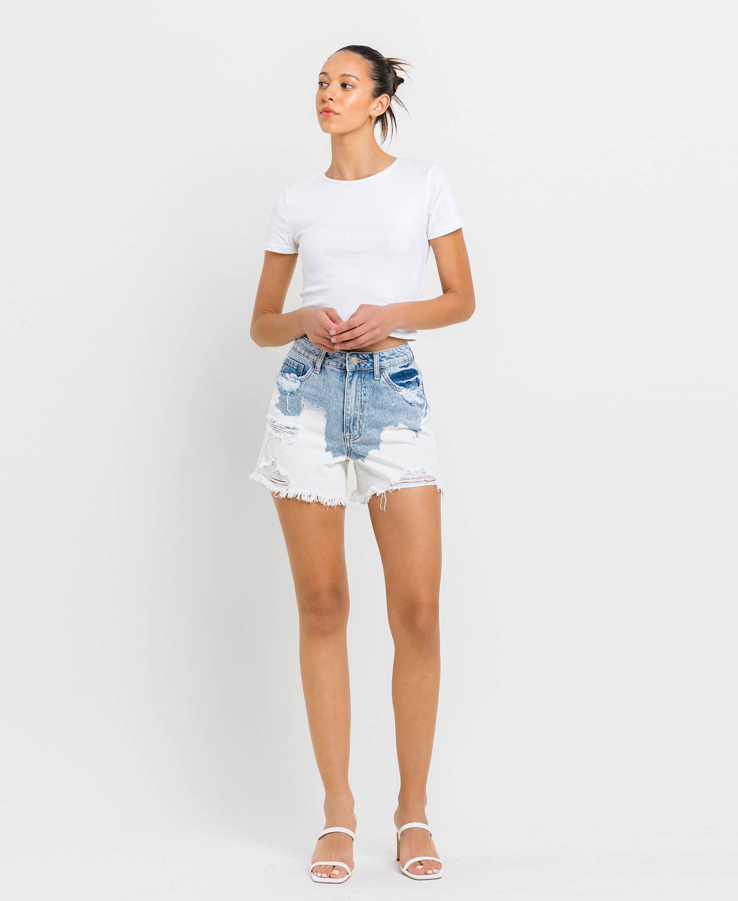 SUPER HIGH RISE DISTRESSED MOM SHORTS