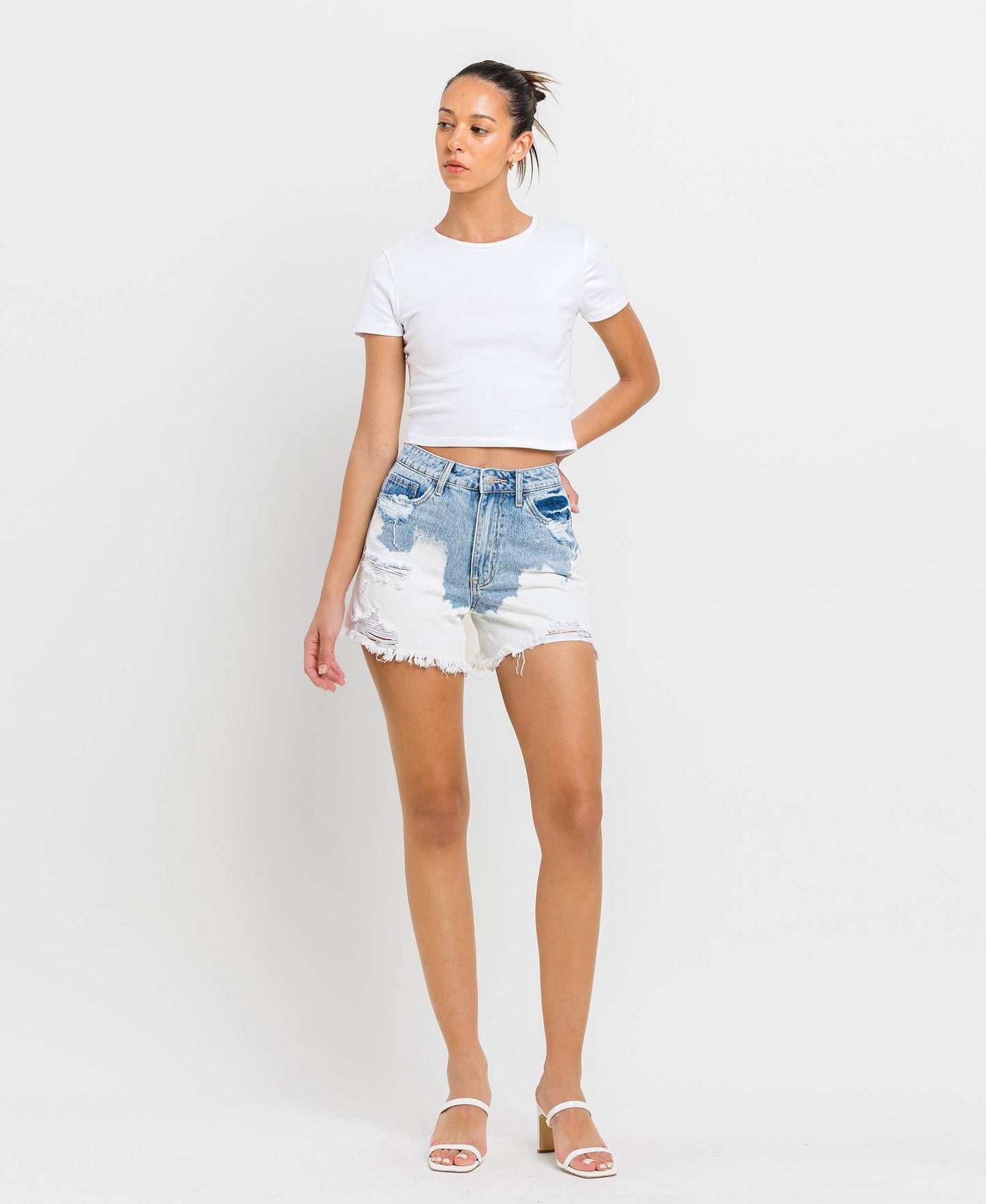 SUPER HIGH RISE DISTRESSED MOM SHORTS