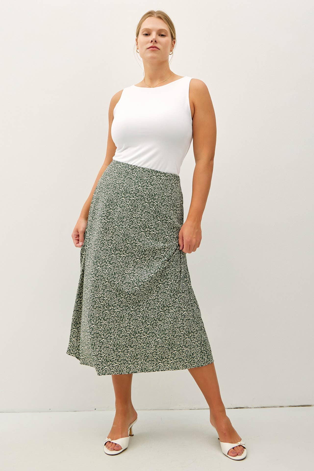 PLUS FLORAL PRINT MIDI SKIRT W/ ELASTIC WAISTBAND